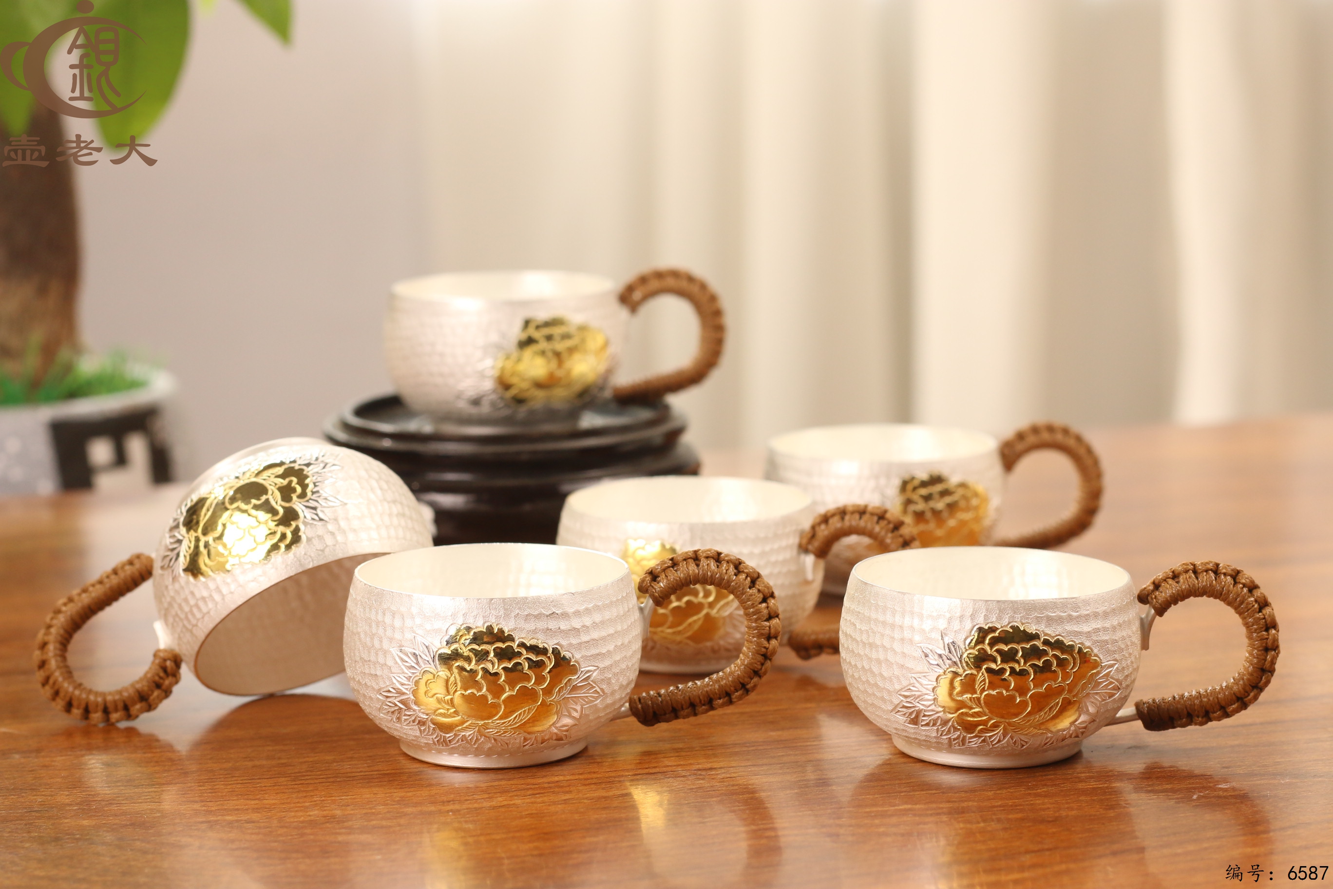 d3f104a5-1e42-4ccb-858c-12ffd8d3fd23